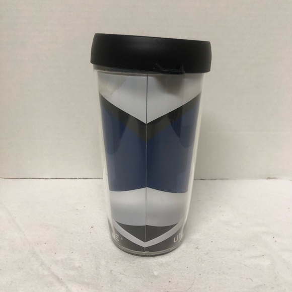 Notre Dame Fighting Irish 16 oz Thermal Tumbler With Lid Made by Howw. - Picture 3 of 5